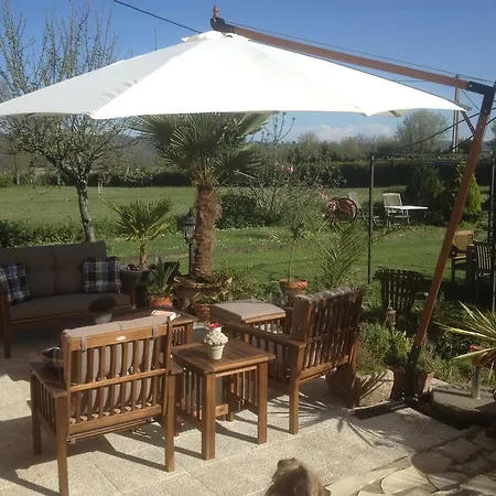 Domaine Le Chec מלון