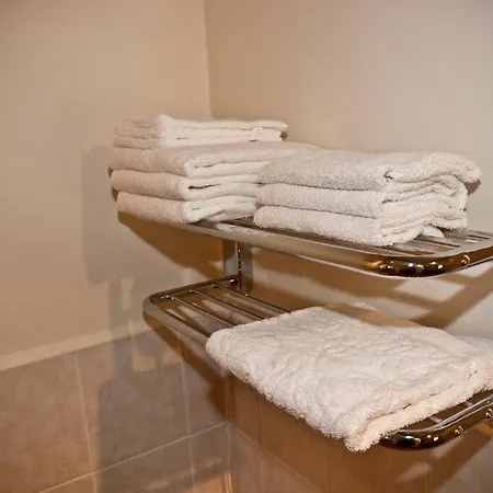 Domaine Le Chec Hotel Saint-Ost